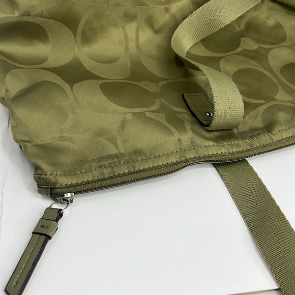 Coach 77322 Sage Green Getaway Signature Nylon Travel Shoulder Zip Tote Bag - Picture 11 of 13